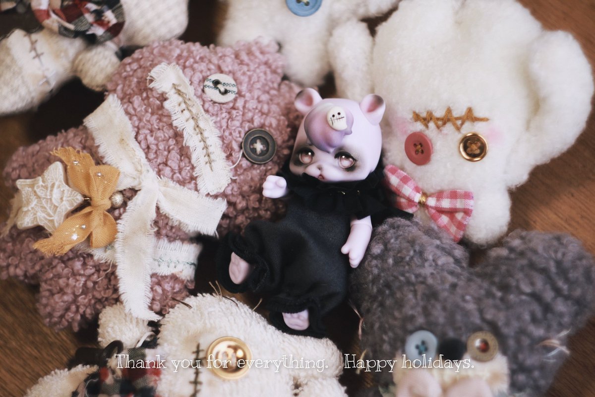 今年も大変お世話になりました。たくさんのご縁に感謝です( ᎔˘꒳˘᎔)🩷
来年も皆にとって素敵な年になりますようにʕ•ᴥ•ʔ💜たくさん笑ってたくさん遊んで、良い出会いや新しい挑戦、わくわくで溢れますように🤗