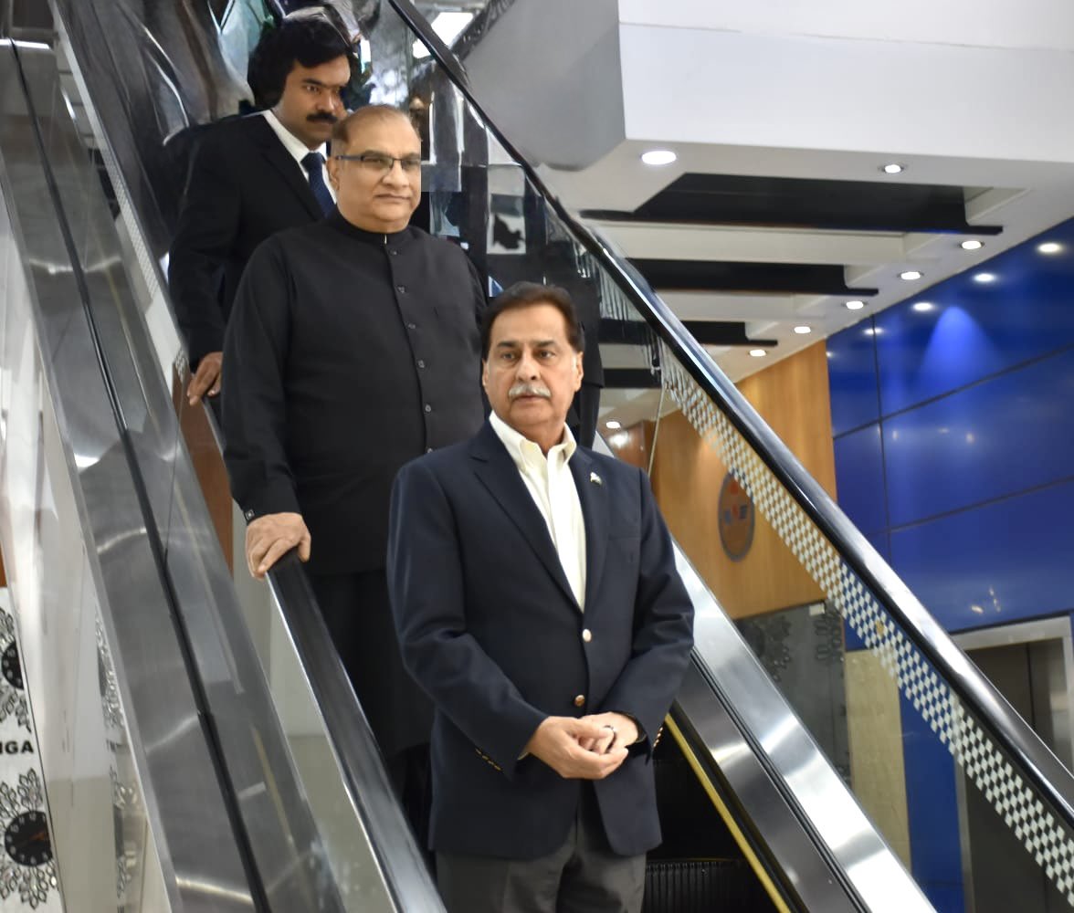 Sardar Ayaz Sadiq, Honorable Speaker National Assembly of Pakistan reached Dhaka to attend funeral prayer of H.E. Begum Khaleda Zia, former Prime Minister and Chairperson BNP.