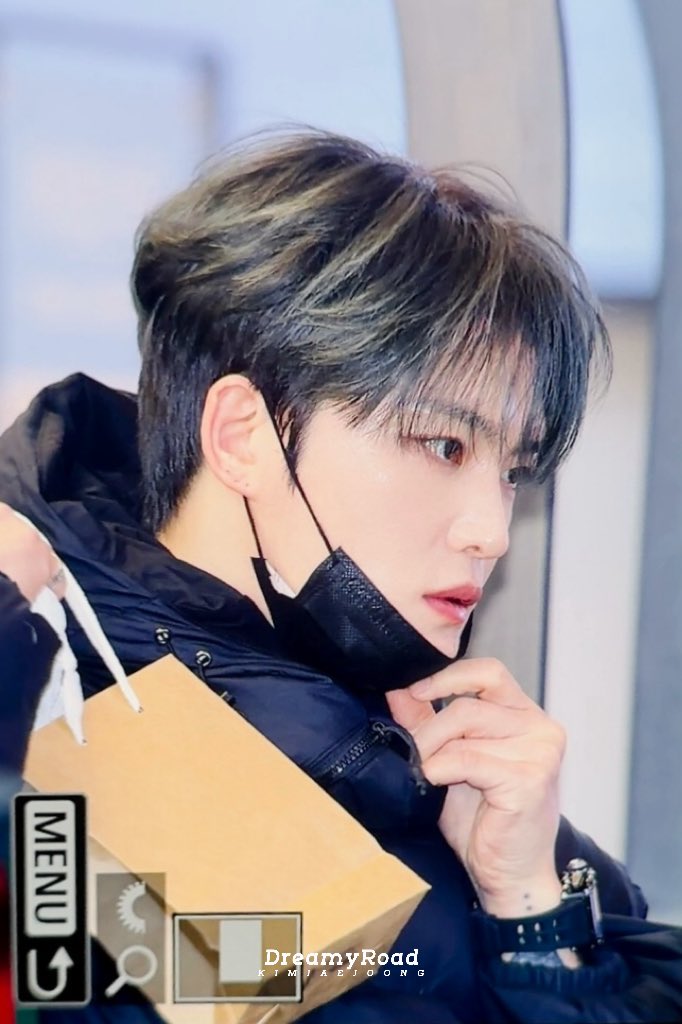 KJJ_DreamyRoad's tweet photo. 251231 GMP 출발 🛫

Preview

@bornfreeonekiss 

#김재중 #재중 #KIMJAEJOONG
#JAEJOONG #ジェジュン #金在中 https://t.co/po9Tnki1SY
