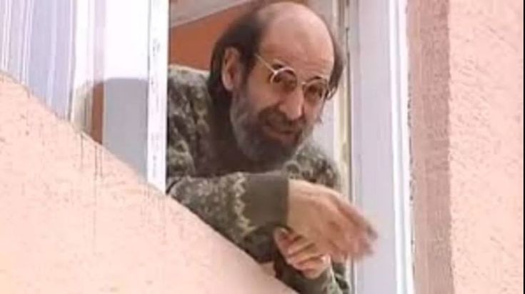 Cemil: Sevim koşşş, yaşasın 2025 bittiii!
Sevim: Ne bağırıyosun körolasıca, 2026 geliyo görmüyo musun?
#2026teğetgeçsin