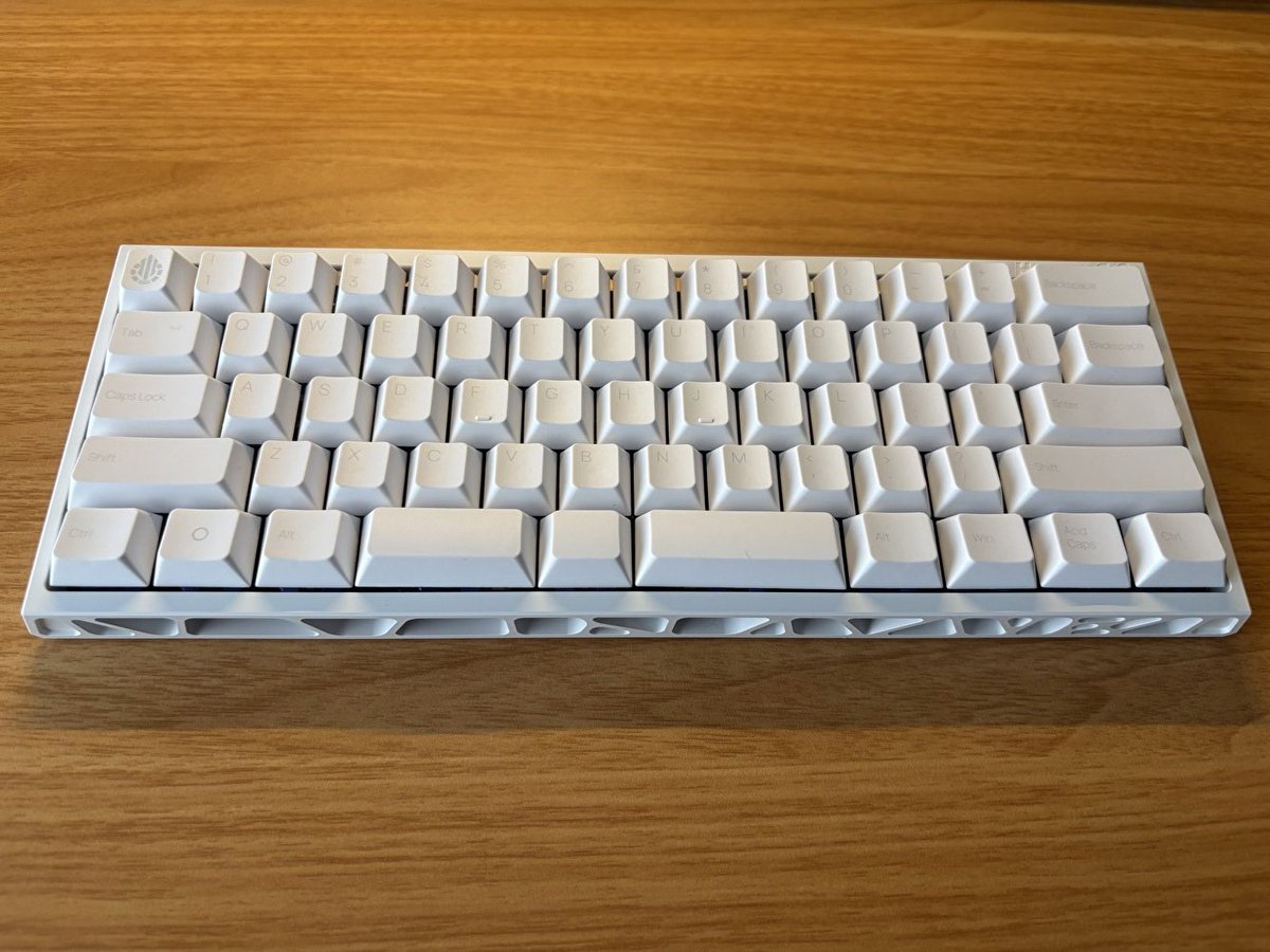 ᵕ¯⸝⸝) PCB : RAKKA 60 ATLAS Case : Holy60 Stabilizer : Default 