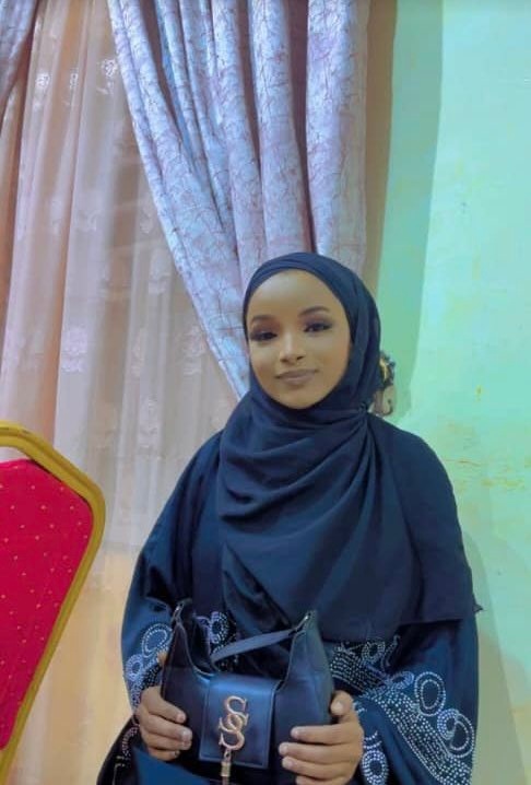 Sarki_sultan's tweet image. URGENT, URGENT, URGENT

We are searching for a young lady named Haleema who left her home to attend a wedding ceremony and has not returned since then. Up to this moment, her whereabouts remain unknown. She is also suffering from an asthma-related health condition.

Anyone who…
