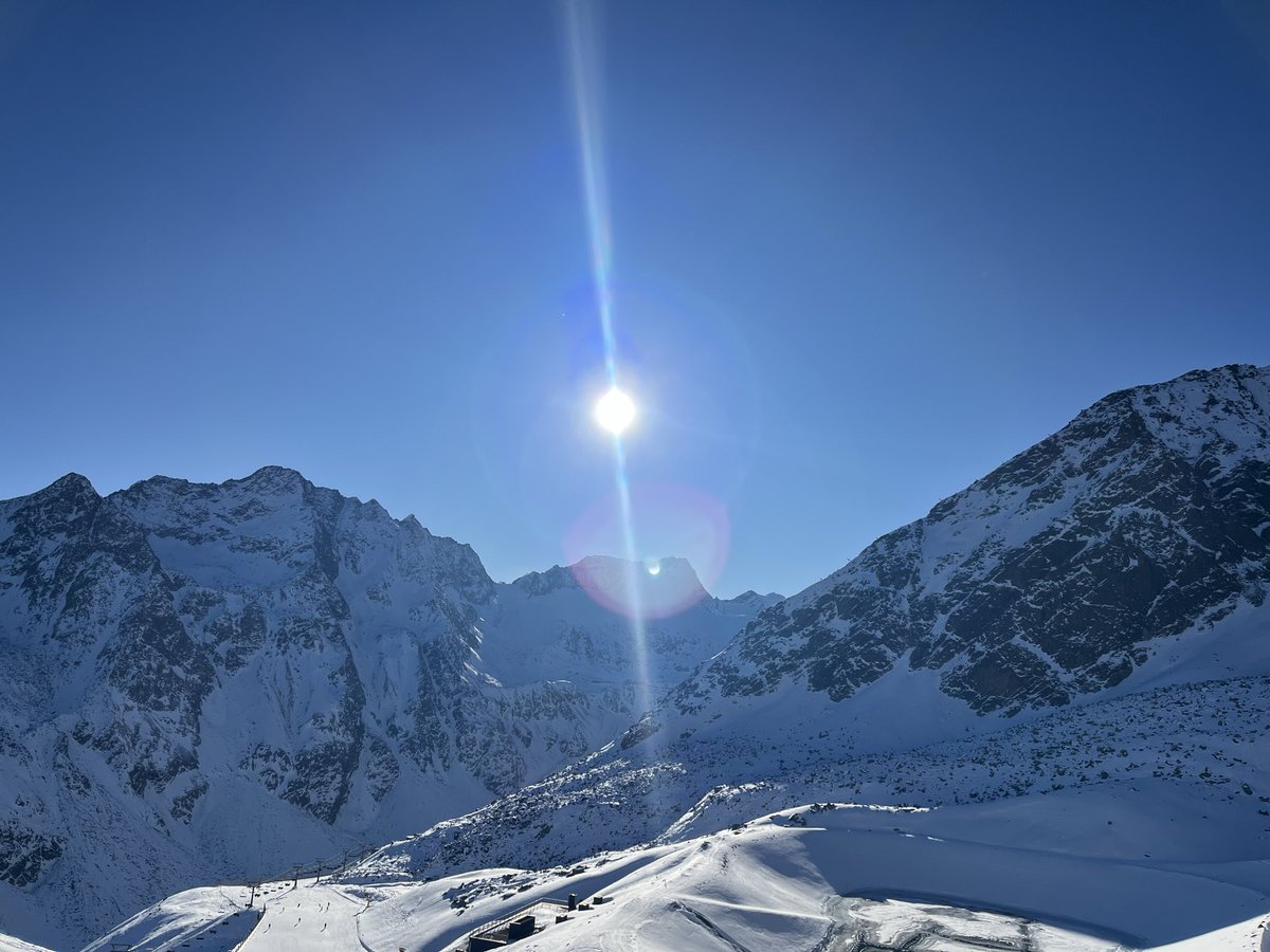 Robin Kardinal tweet media