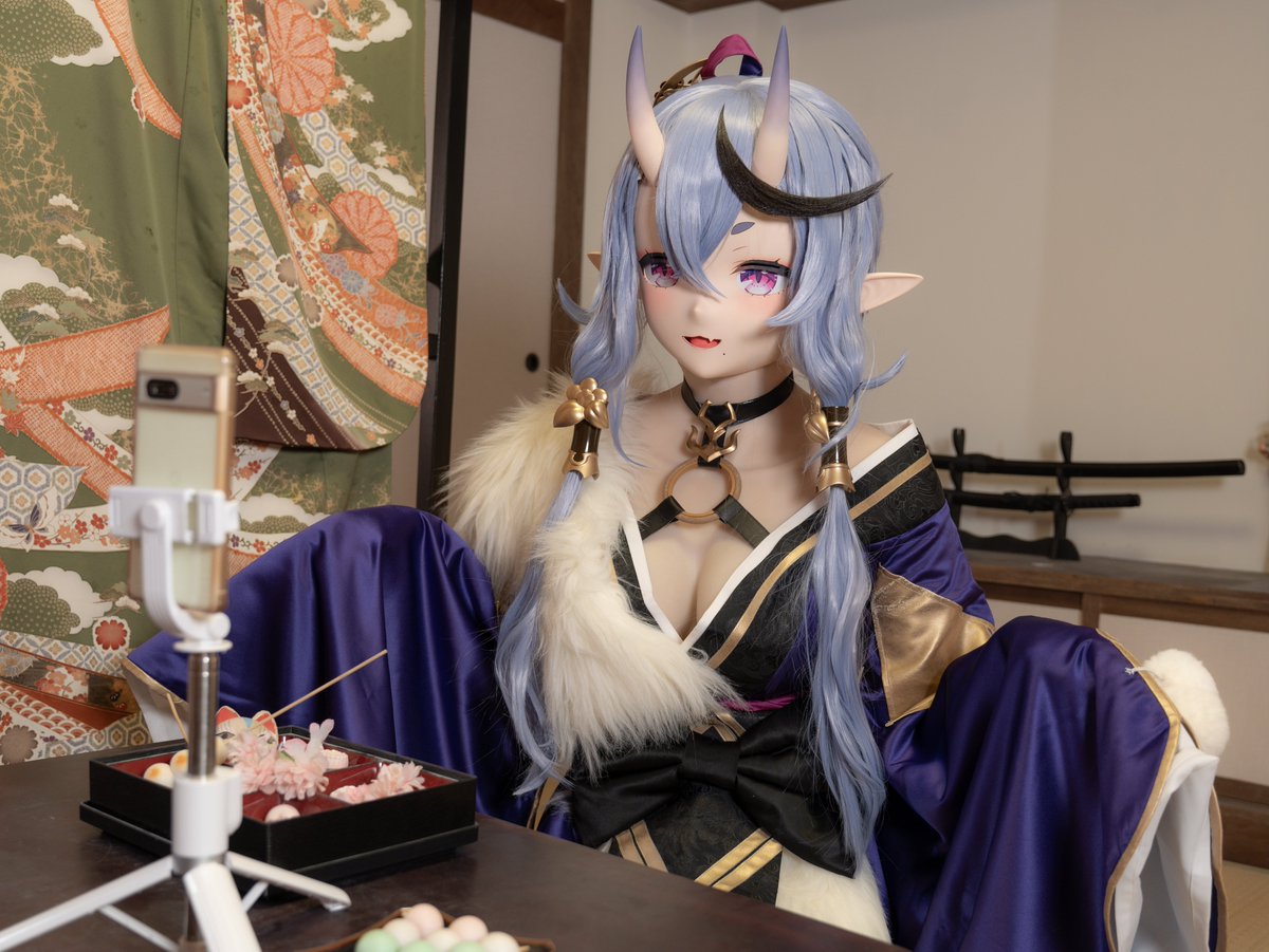 Fめめるん様　2点おまとめ Live2D Showcase】めるとるめ様 - YouTube