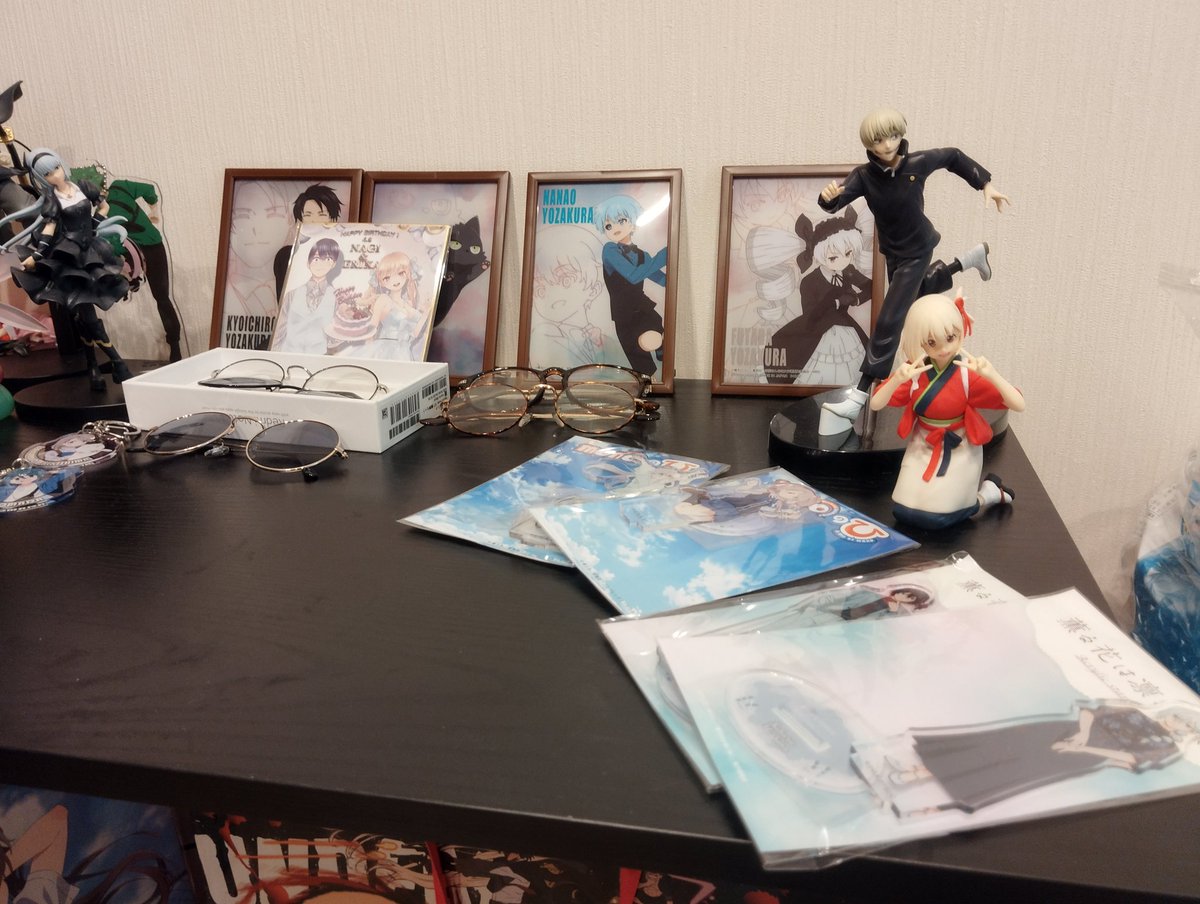 完全に投稿逃してしまった😭 2枚目は当選したら 声優さんや漫画家の