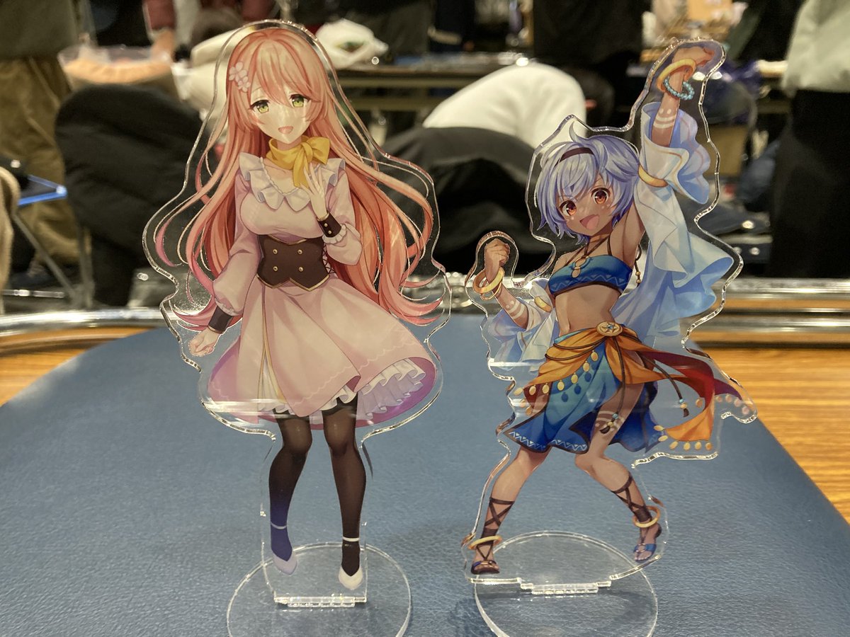 y_chikamochi's tweet image. 冬コミ撤収します！
たくさんの方にスペースに来ていただけました。ありがとうございました！

CDはオンラインショップでも販売しますので、公式からの告知をお待ちください
#b_idol #C107 #コミックマーケット