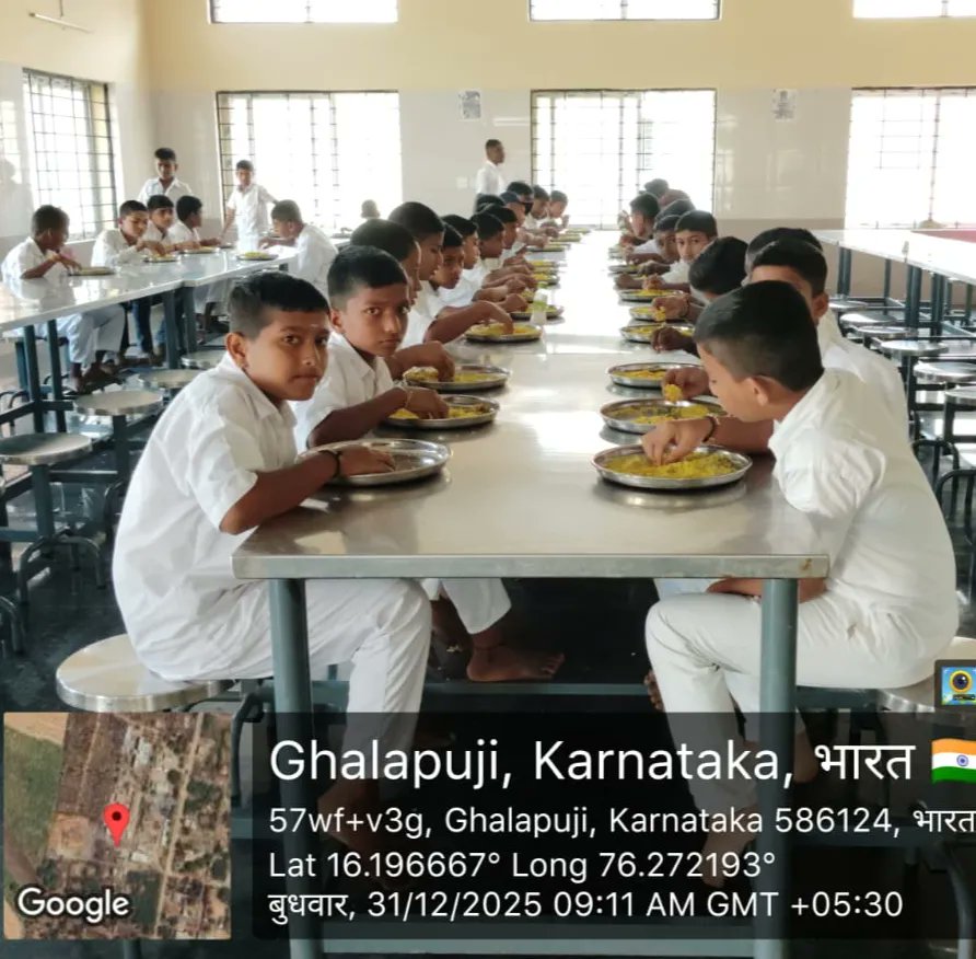 MorarjiG's tweet photo. Breakfast  #SocialAudit_SWDMeals #SocialWelfare_Karnataka https://t.co/cKjgnaVnsm