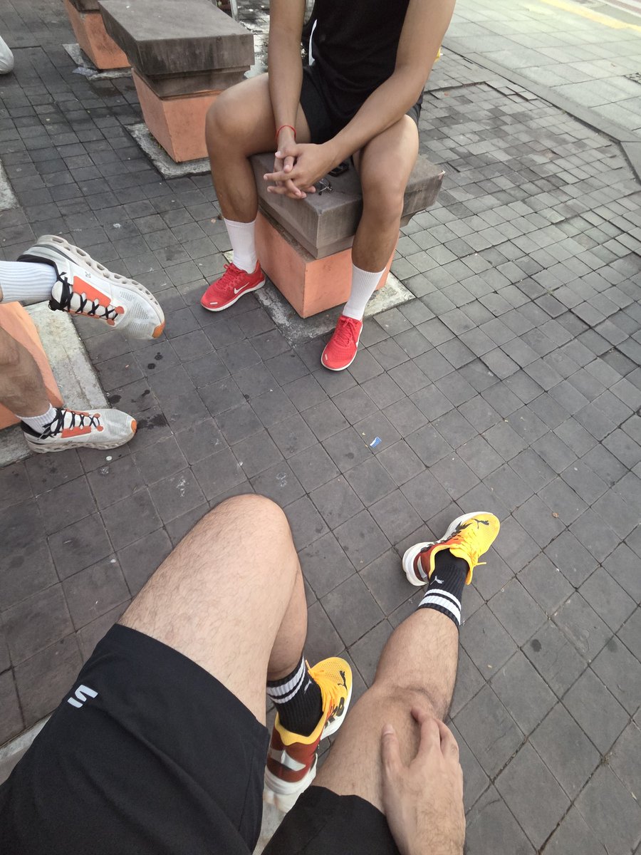 วิ่งส่งท้ายปี.  ปีหน้าเอาอีก