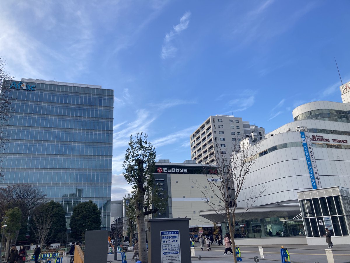 今日のワタクシ：今年一年の総括
今年は過去10年で最悪の1年でした
しかし、考え直してみるとそれは
自分が無能であることの裏打ちであることに気づきました
今年のことは全て忘れて
来年はもう少しマシな私になろうと思います
これを読んでくださってありがとうございます
良いお年をお迎えください