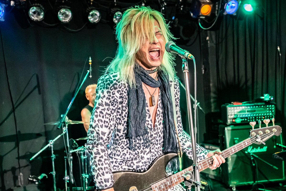 FINN/1週間後発送 フェアビュー55トラベルパック(ブラック): オスプレー | ロストアロー