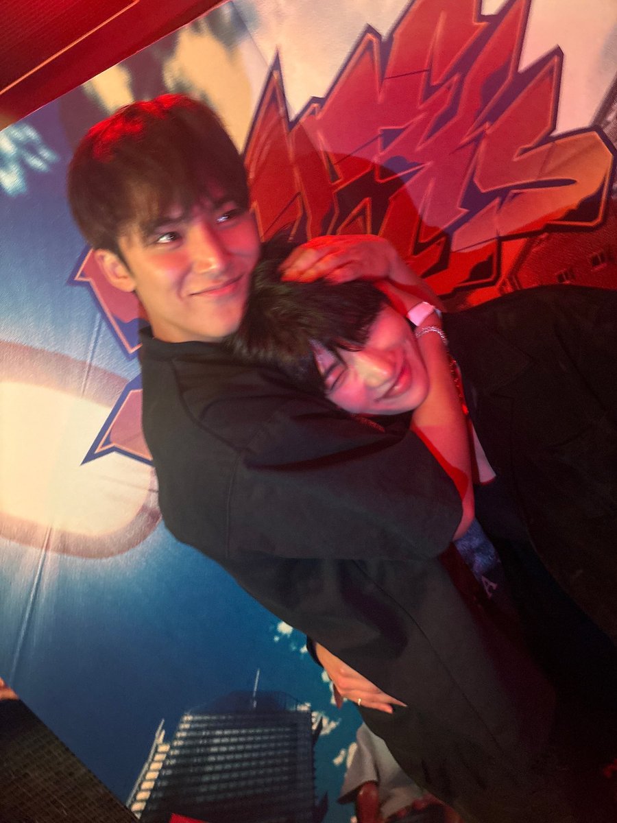 _hjikmg's tweet photo. 🆕コン 20️⃣25️⃣
今年も幸せいっぱいありがとう✨️♥️ https://t.co/LnwNcnkkWs