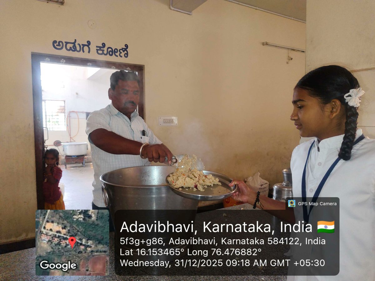 KRCRS4931's tweet photo. Morning breakfast  #SocialAudit_SWDMeals #SocialWelfare_Karnataka https://t.co/lTcaKwgucg