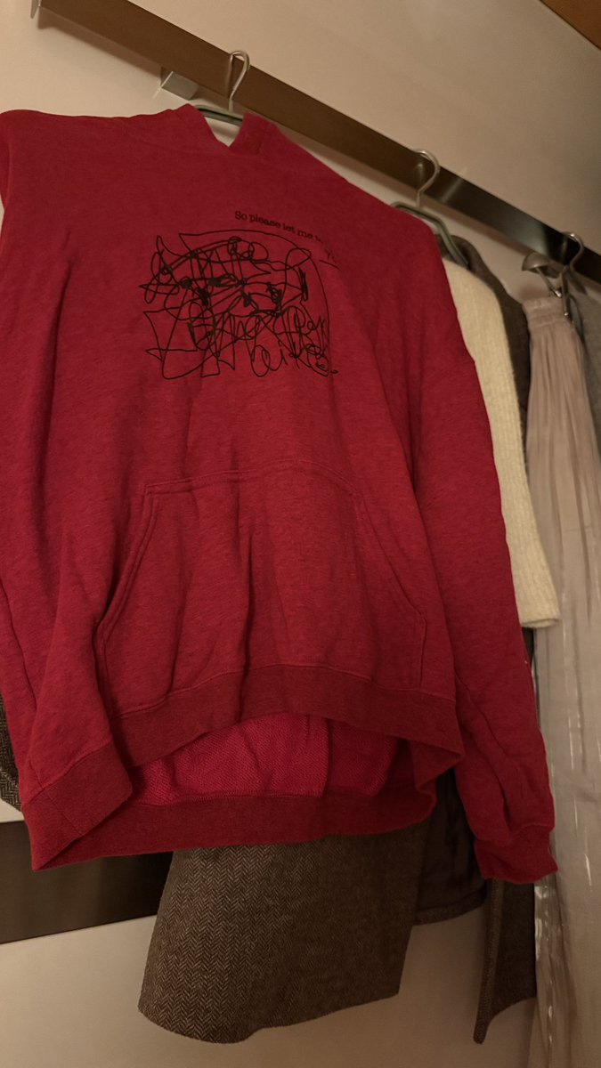 hi2ro7ri's tweet photo. 自分の体力に自信がないわたしはとりあえずホテルで仮眠します、、😴 https://t.co/AQnrQbnmKu