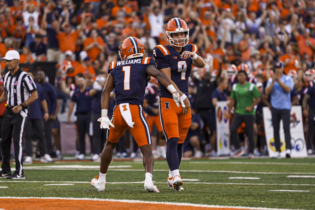 matthewcstevens's tweet image. This is really some unbelievable deja vu stuff here: 

Luke Altmyer's first &amp;amp; last career game at Illinois ended with a game-winning, 64-yard drive resulting in a 29-yard FG as time expired. 

- 30-28 vs. Toledo on Sept. 2, 2023
- 30-28 vs. Tennessee in the 2025 Music City Bowl