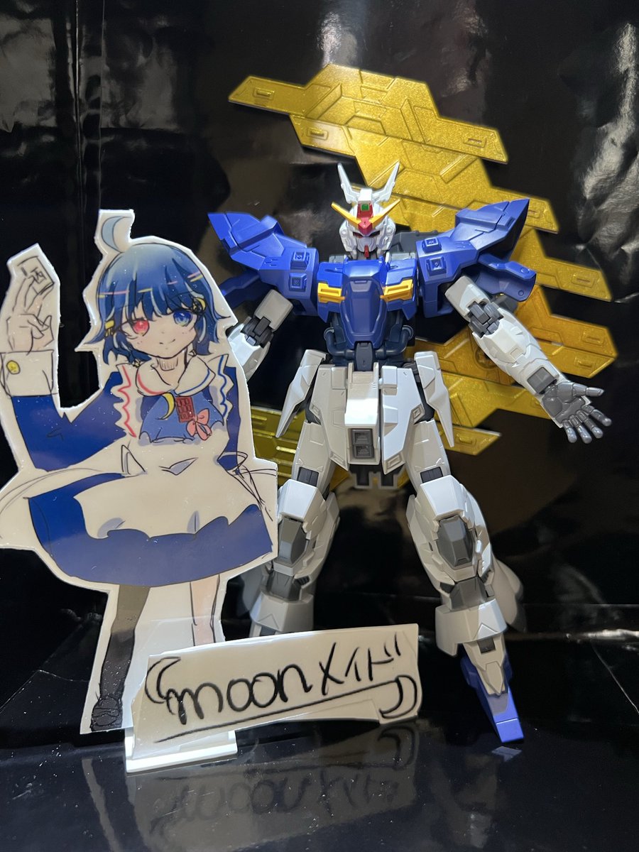 iseeedd's tweet photo. 自作の撮影BOXにて
残りはまた帰ってから… https://t.co/knXa1S1PR2