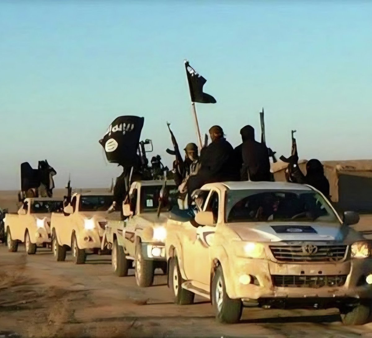 migferhaber's tweet image. IŞİD tarihte İsrail'e hiç eylem yapmadı.