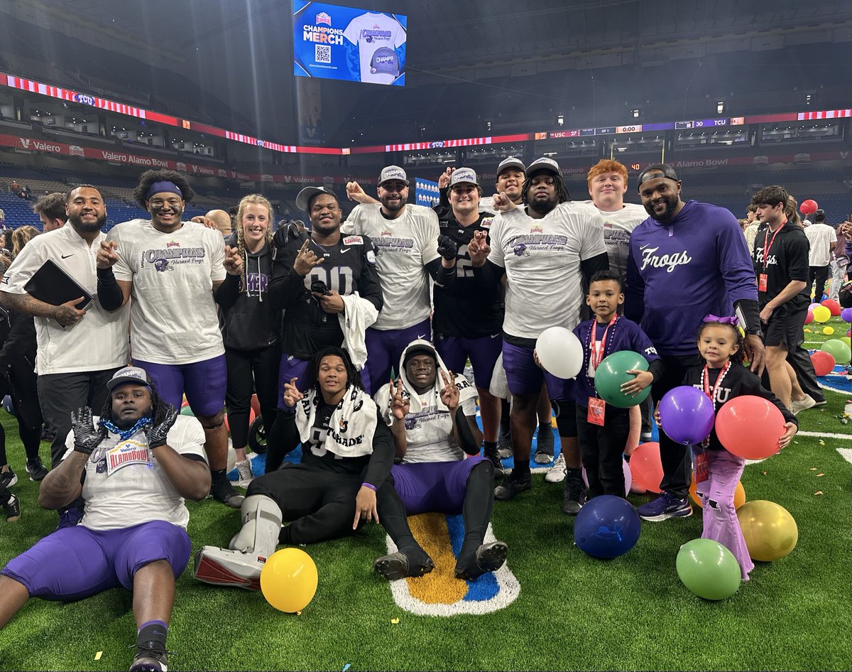 JaMarkus McFarland🦍😤 tweet media