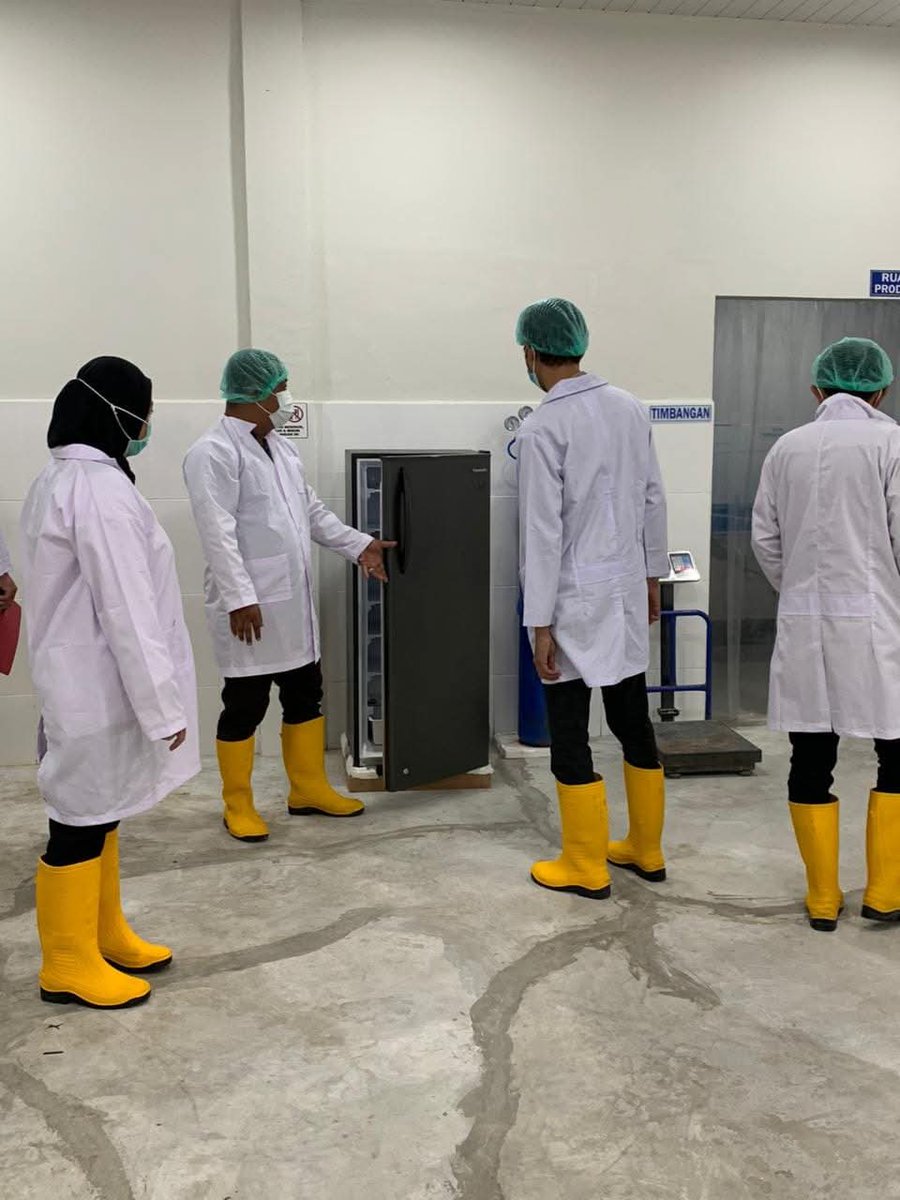 BKIPMPalu's tweet photo. SIARAN PERS
BADAN MUTU KKP
KEMENTERIAN KELAUTAN DAN PERIKANAN
NOMOR : SP.546/SJ.5/XII/2025

*Badan Mutu KKP Bagikan Tip Memilih dan Mengolah Ikan Jelang Tahun Baru 2026*
Selengkapnya di..... https://t.co/eR9KnQbtCw https://t.co/3t7JCnLQrE