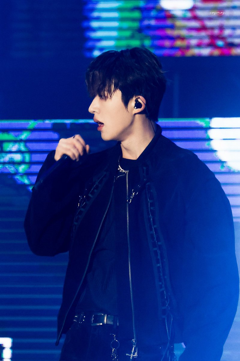 uareemycosmos's tweet photo. 251228 The Cry
⸝⸝•̥𖥦•̥⸝⸝)͒♡
#BI #김한빈 @shxx131bi131
#비아이 #HANBIN #kimhanbin https://t.co/RIDsShZSPd