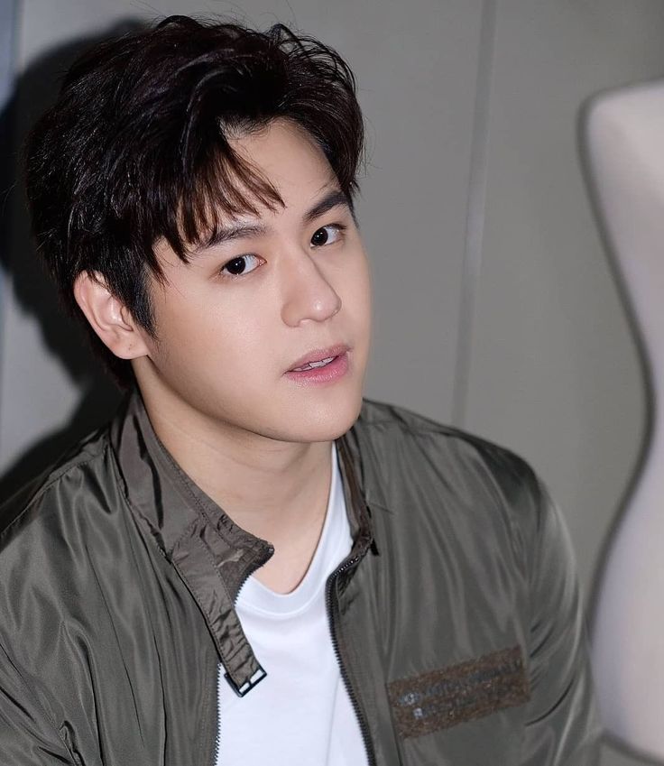 WiskasKu's tweet photo. A #PlueMon #NaMon #NanonChimon Fanfiction
by WiskasKu

❁ー 𝔹𝕝𝕒𝕔𝕜 𝕋𝕦𝕝𝕚𝕡 ー❁ 

Ini adalah kisah tiga tahun sepuluh bulan lalu, sebelum Ciro bertemu dengan Naveen. Ini adalah kisah ketika nama Panji masih tertulis dalam kisah Ciro. https://t.co/YGvba6o9zQ