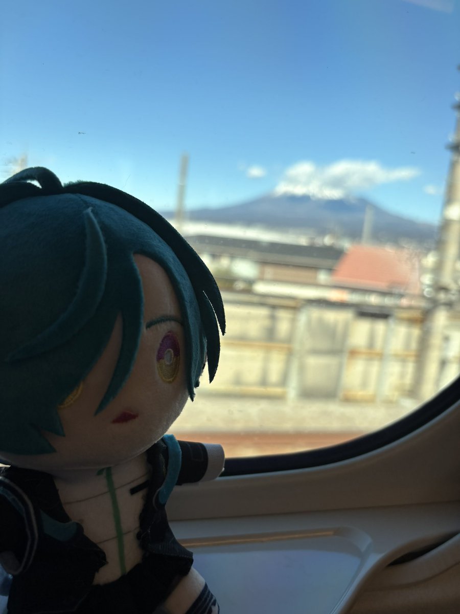 Aroma2434's tweet photo. 今年はやっぱにじフェス前夜祭のために初めて東京に行ったことが大きな思い出だなー😌💭 https://t.co/LLGSEnYMxa