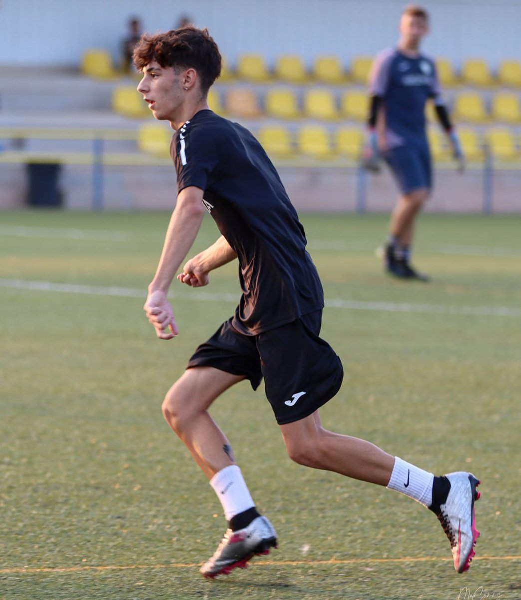 StraightArchive's tweet image. 