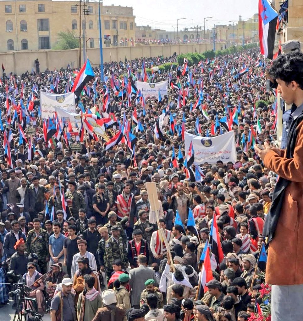 naifalhadiy's tweet photo. #شبوه اليوم تقول كلمتها..
نعم لإعلان #دولة_الجنوب_العربي https://t.co/D2p5fTM6iv
