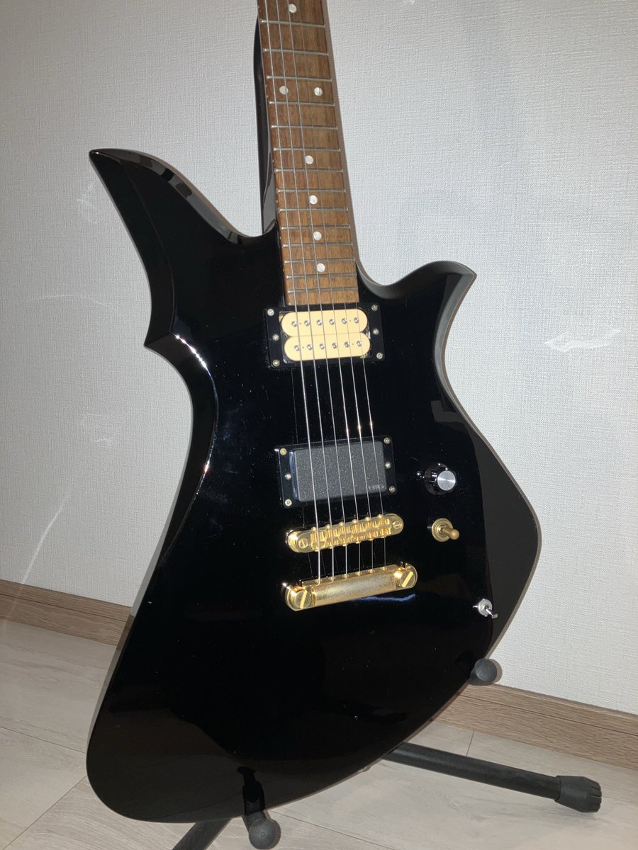 obotheend's tweet photo. #今年買った機材を晒す2025

2026年は引き続きの音源制作と自分のバンド活動を再開させること、ライブイベントの企画を目標に頑張る！もちろんウル活もしながら！ https://t.co/isqqXc9yzD