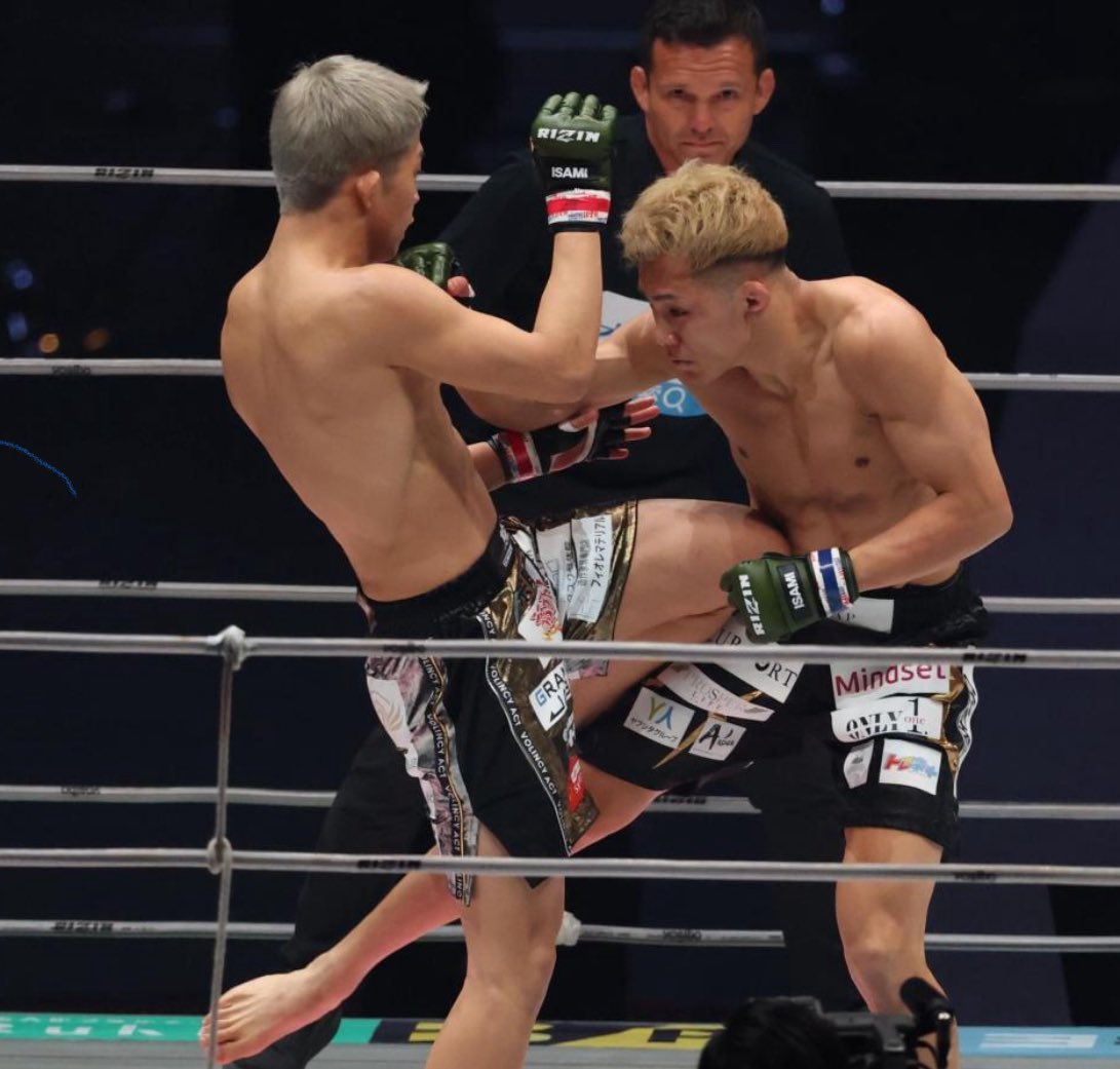 やったぜ
またゆっくり投稿します！

 #RIZIN https://t.co/PDnOvuDiPS