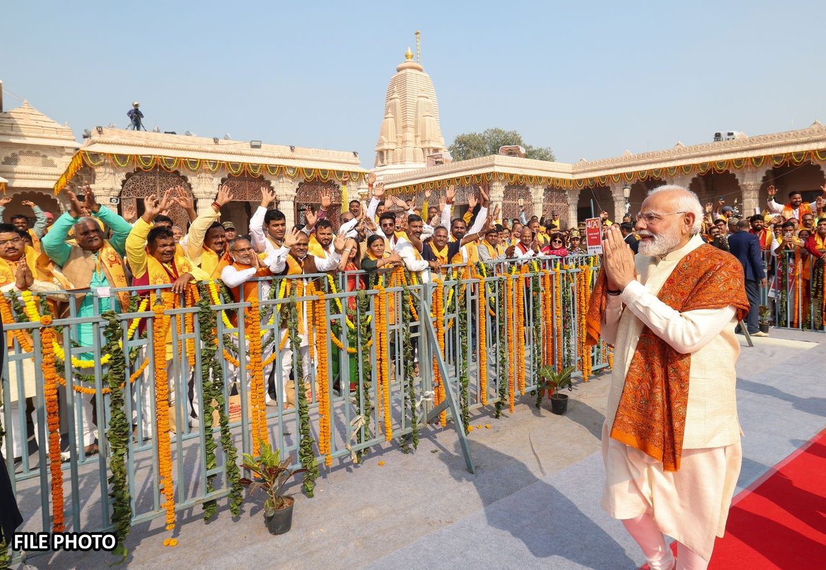 Narendra Modi tweet media