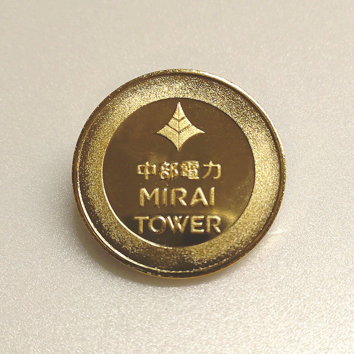 2026年のイヤーモデル記念メダル🎖実物はこんな感じです。おみやげや