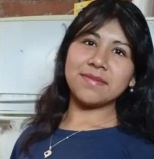 Victoria Mercedes Cusipuma Portugués tiene 15 años, desapareció el 30/12/25 en Pampa Blanca, Jujuy.  Es delgada, altura 1,54. Vestía camisa a cuadros, remera blanca, pantalón gris y zapatillas negras. Se hizo la denuncia. Por favor avisar #Urgente al ☎️388-6828607, o 911

#Jujuy
