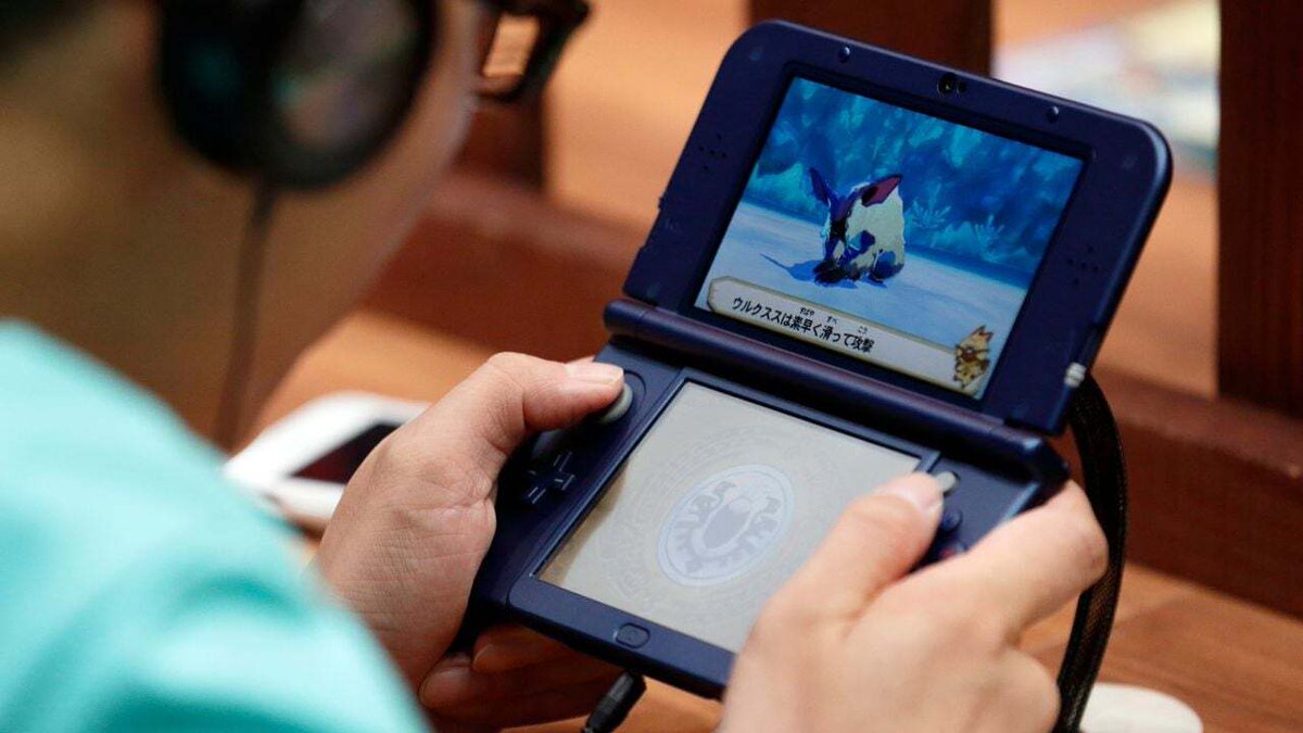 TechAroundNews's tweet image. Nintendo 3DS prices jump as much as 76 percent, now rivaling a...

Nintendo 3DS resale prices are soaring up to 76%, as collectors and late adopters scramble to grab the discontinued handheld before it’s gone.
techaround.news/category/gamin…

📰 New on TechAround.news  
#TechAr…