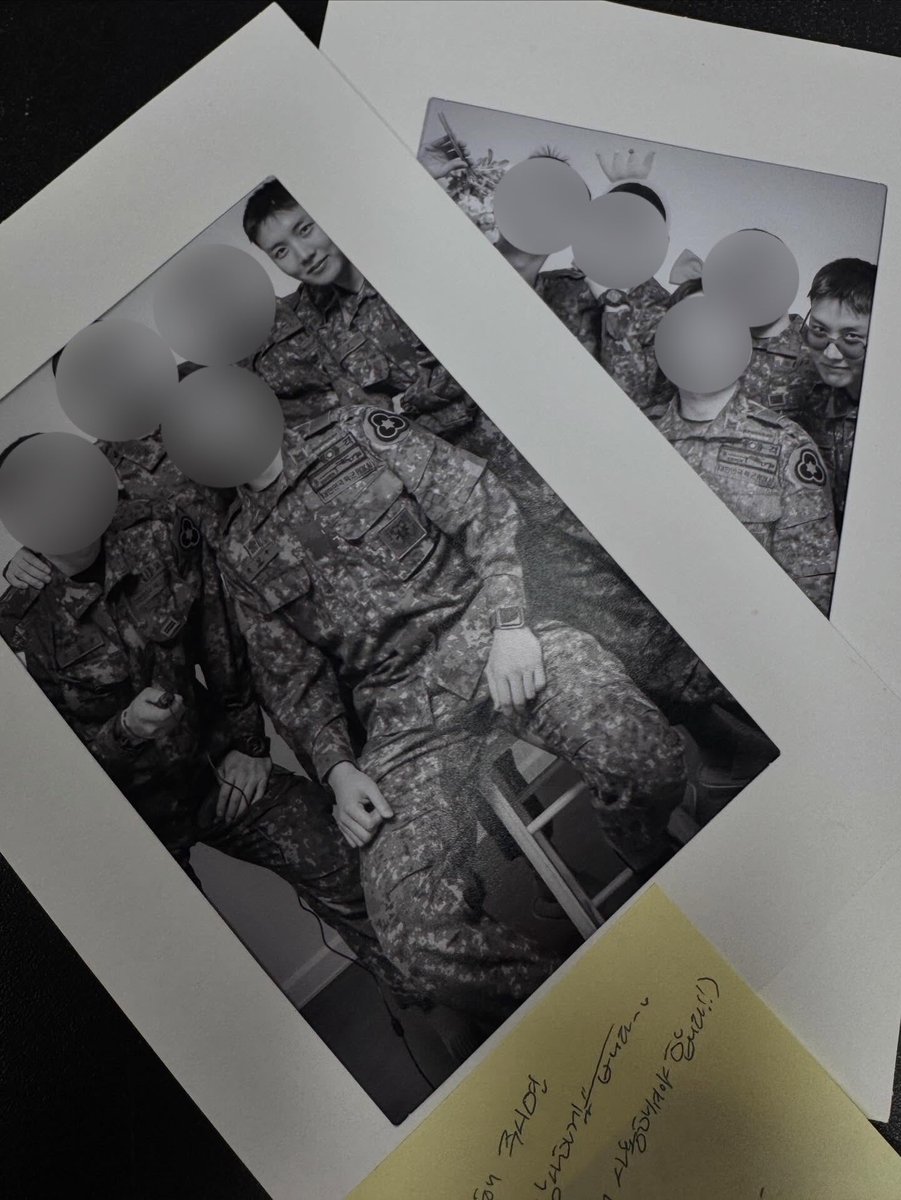 251231 ⇃📷↾

قام احد زملاء هوسوك في الخدمة العَسكرية، بمشاركة صور تجمعهُم 🩵. 

#제이홉 #JHOPE #HOSEOK