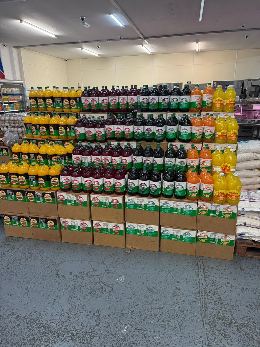 BMutebuka's tweet image. #Entrepreneurship #NewYearSpecials #TheGrazeMeatFactory

1/ In Oct 24, I embraced a stylish &amp;amp; exciting venture in the beef &amp;amp; beverages industry - @thegrazemeats based in Leeds!

We offer a lot of Zim &amp;amp; SA quality products. Feel free to pop in if you live close by!