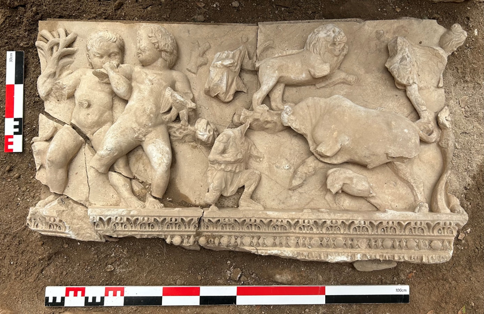 chenear's tweet image. Antalya'da 2025'in keşifleri
KÜLTÜR ve Turizm Bakanlığı'nın 'Geleceğe Miras' projesi kapsamında Antalya genelinde 20'den fazla noktada yürütülen kazı ve araştırma çalışmalarında, 2025 sezonunda ortaya çıkarılan başlıca keşifler belirlendi. HABERİ 👇
ntv.com.tr/galeri/yerel-h…