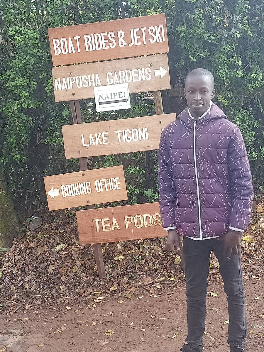 365/365
Garden weeding ✔️ 
Will be at kitchen 😃 
God is Great. 

Thanks kox for promoting me without you zingekua hapa.