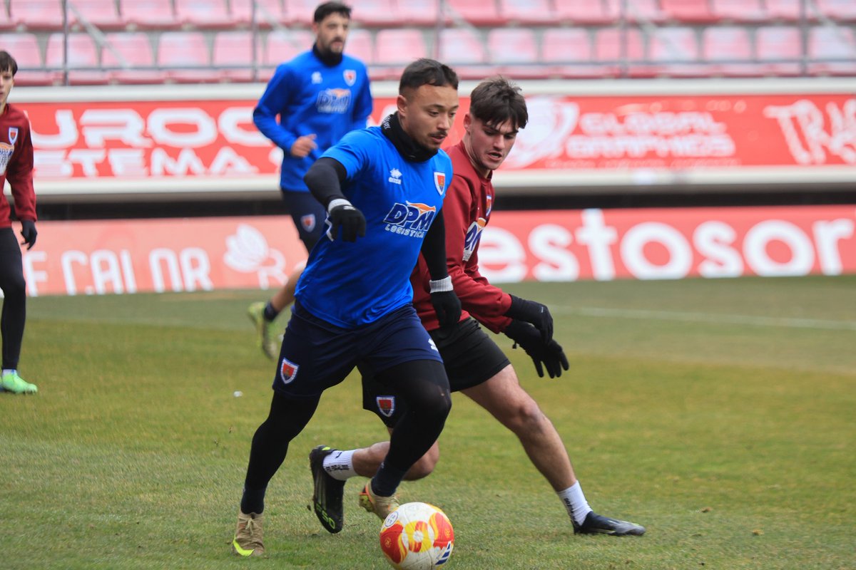 Ultimo día de 2️⃣0️⃣2️⃣5️⃣ y último entrenamiento del año en #LosPajaritos

Feliz Año 2026 y mucha salud para perseguir todos nuestros sueños 🥂