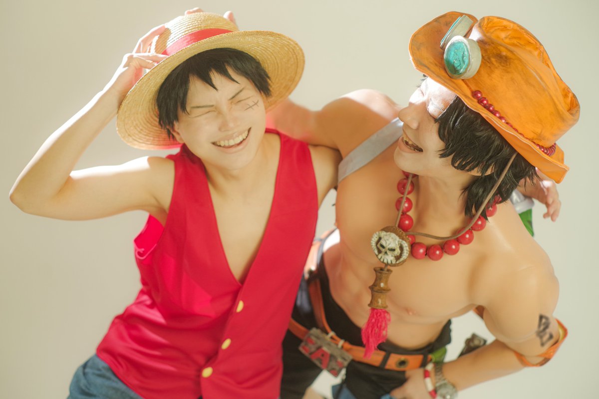 【cos🎂ONE PIECE】  
.
エース誕生日おめでとう！！
今までもこれからも自慢の兄ちゃん！
.
Luffy：ふみんちょ 
Ace：<a href="/Luck_Ryu/">🌻𝙍𝙮𝙪_まったりと活動</a>
photo by <a href="/B00K_ma810ma/">📸ば。</a>
studio <a href="/QualiaOsaka/">撮影スタジオクオリア 新大阪＆なんば桜川＆大阪平野</a> 
#ポートガス・D・エース誕生祭2026