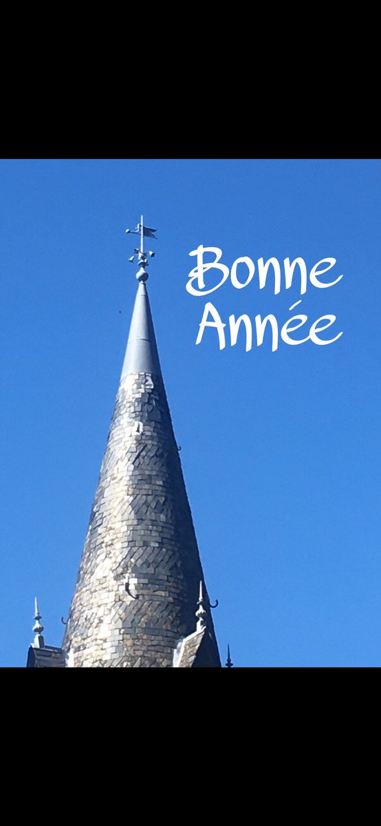 Le château des Aygues souhaite une Bonne et Heureuse Année à tous ses amis et à tous ses visiteurs ☀️