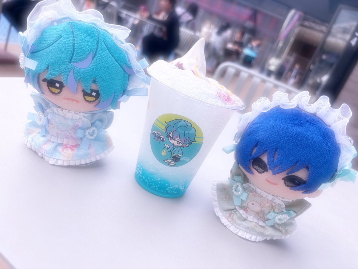 pontaaa_7's tweet photo. 🩵2025💚
今年は🩵💚オンリー、凡祭り、ガンボツアーとたくさん凡人さんと交流できて楽しかったです❣️
来年もよろしくお願いいたします！よいお年を〜👋 https://t.co/rAKxgiVxIT