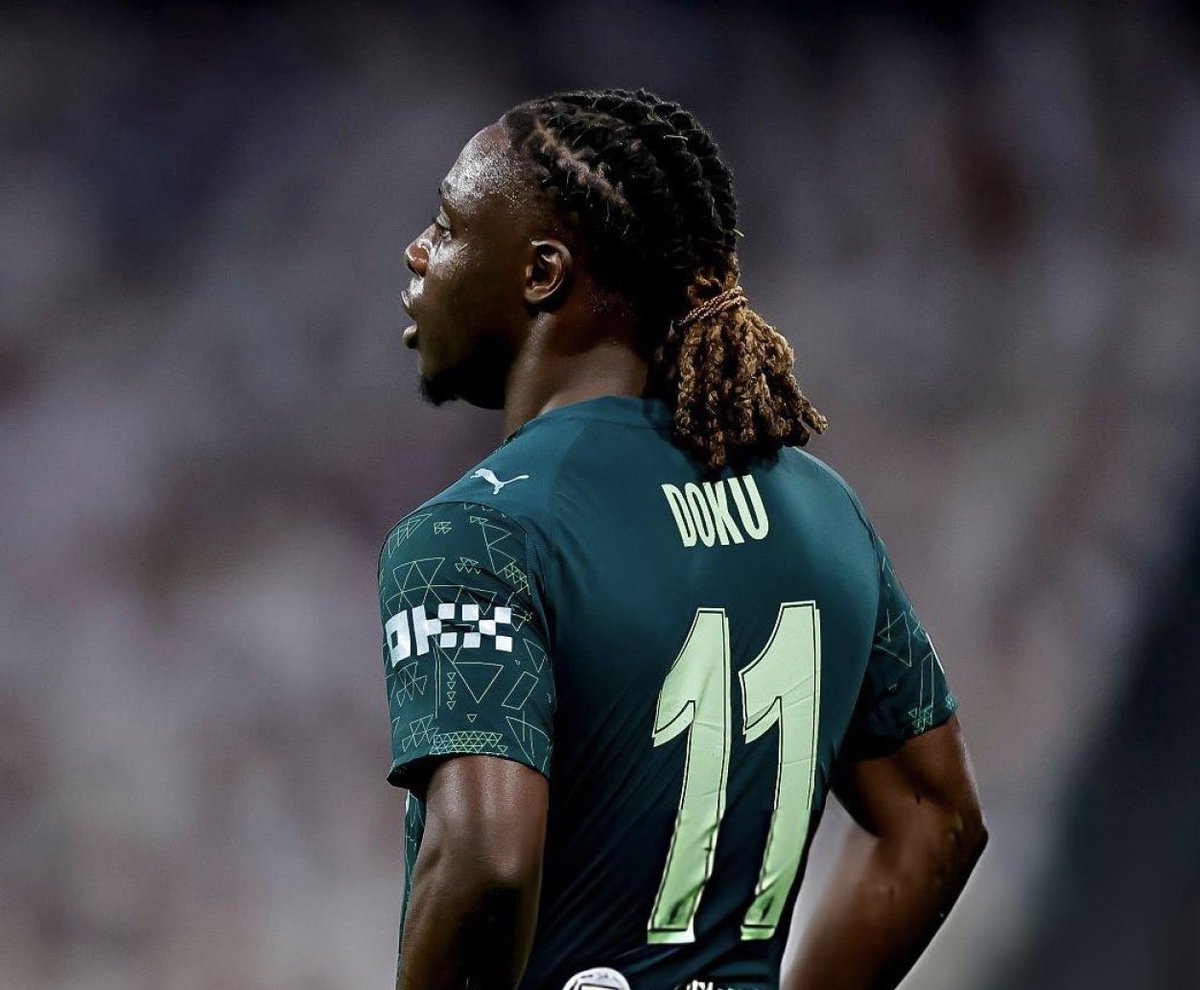 FabrizioRomano's tweet image. 🚨🔵 Pep Guardiola confirms Jeremy Doku could be back against Sunderland.

“It’s a possibility to have him back, maybe…”.