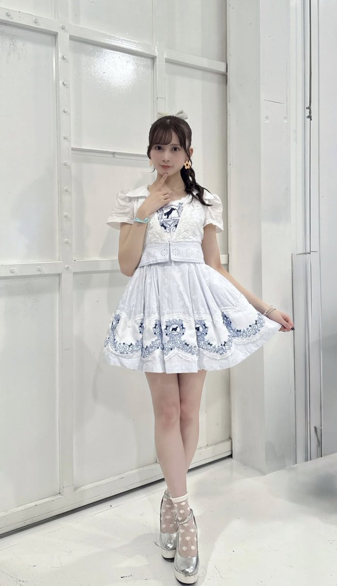 みはな tweet media