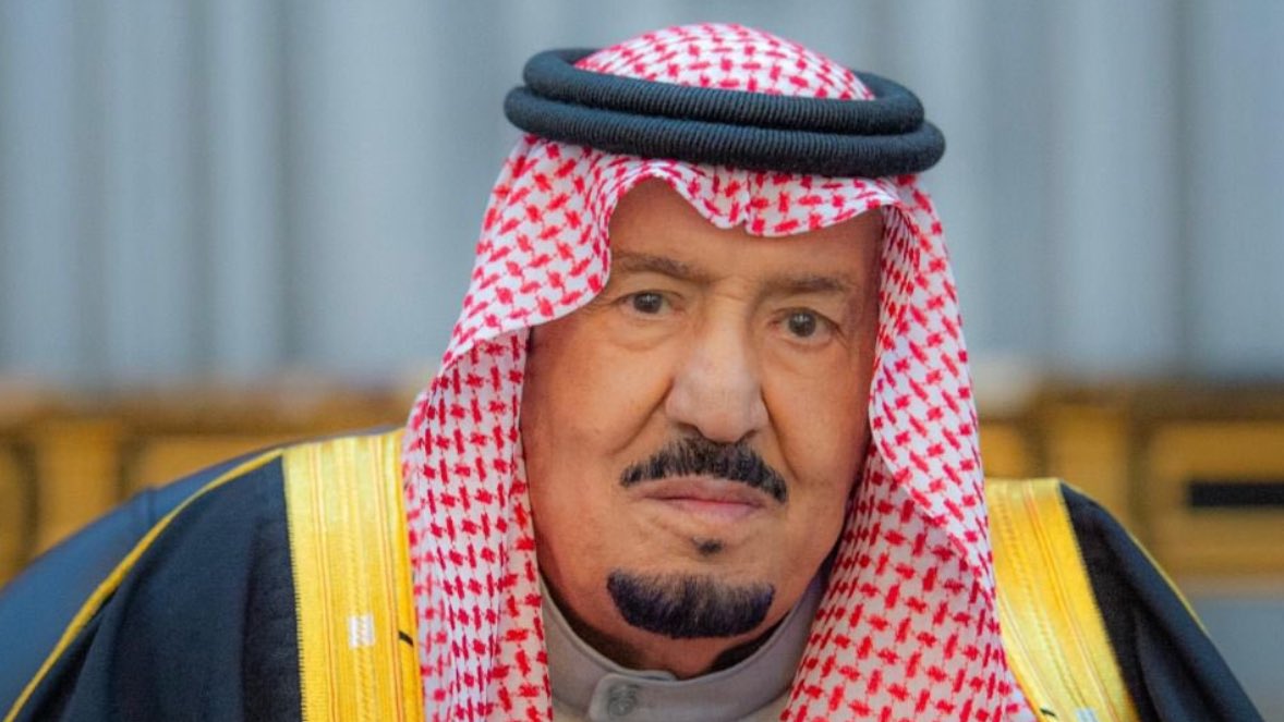 busultan359's tweet photo. كل عام وخادم الحرمين الشريفين بخير وصحة وسلامة وعافية يارب العالمين 💚

31 ديسمبر https://t.co/DUwal3WaJS