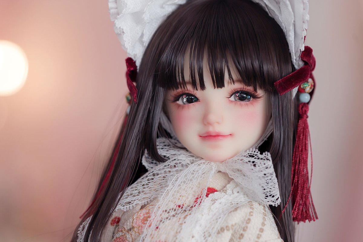 【新春企画🎍其の陸】🌸DOLK×Asleep Eidolon🌸

DingDang 初春 ver. Limited Editon が新登場！

➡️dolk.jp/pages/special/…

メイクアーティストTaira氏と、衣装ブランドSTELLINAの共演により、可憐で和モダンなDingdangが誕生しています。

新年を寿ぐ、美しい造形をお楽しみください。