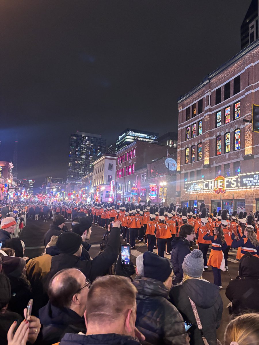 TimPeasley's tweet image. NashvILLe