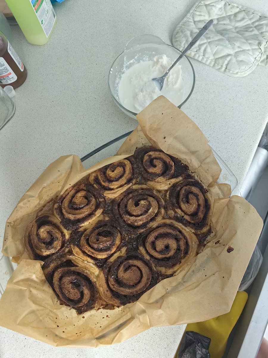 новый год к нам мчицо