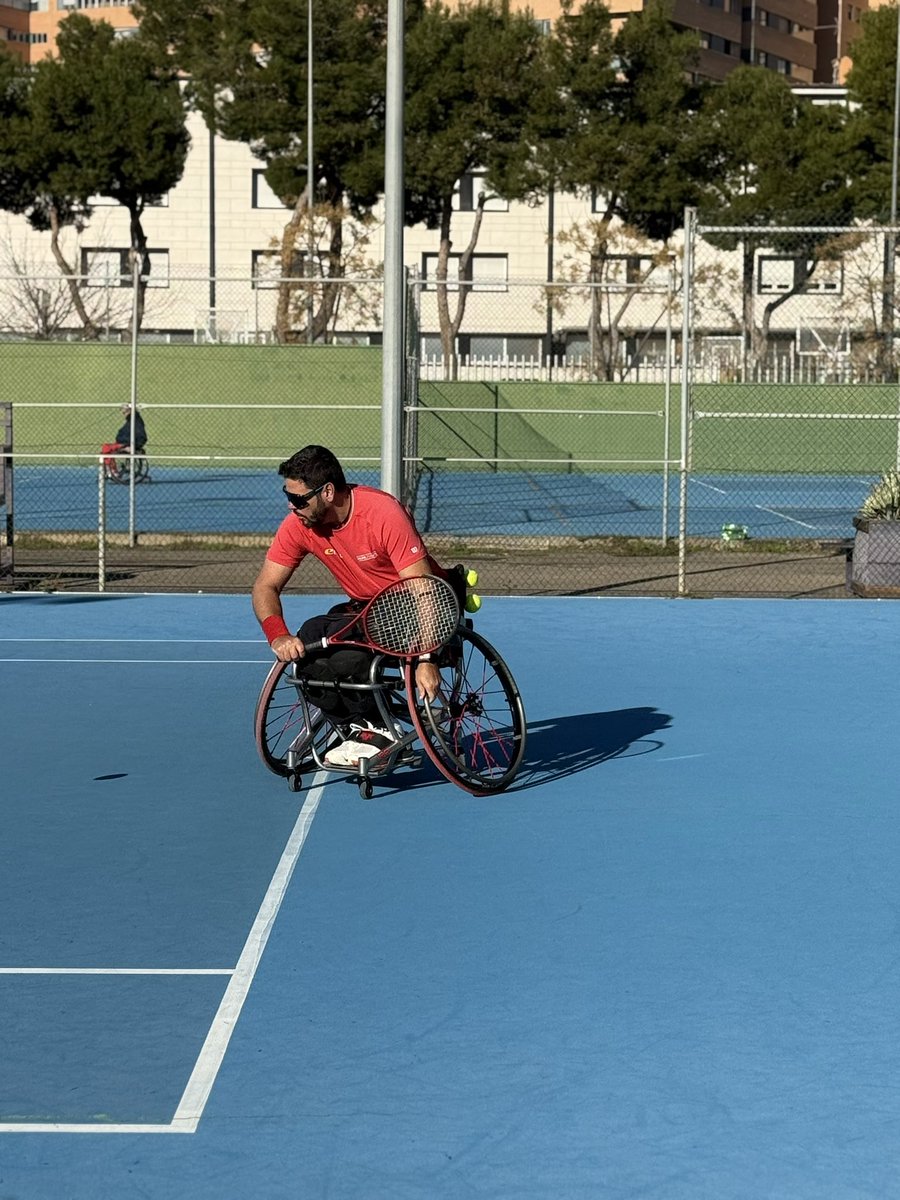 Víctor Marcén tweet media