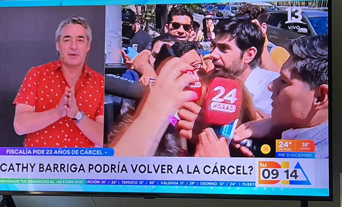 LaTrujo's tweet image. Priscila V. y Repenning, sin ningún pudor haciendo una vergonzosa defensa de Barriga. Dan  una opinión política, contrariando un investigación judicial, catalogándola de “persecución” y asegurando que @FiscaliadeChile hará un gran papelón! Estamos en peligro. Esto es tenebroso!
