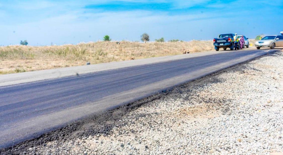 jarmari01's tweet photo. FG Commissions 33-Kilometre Road Linking Jigawa and Yobe States. 

There was an atmosphere of joy, relief, and renewed optimism across communities in Jigawa State over the weekend as the Federal Government officially commissioned Phase II of the Hadejia–Nguru–Gashua Road, covering the Kirikasama–Nguru section, a strategically important 33-kilometre roadway that serves as a lifeline between Jigawa and Yobe States.

The completion of this section marks a major milestone in the ongoing efforts to boost inter-state trade, ease the movement of agricultural produce, and strengthen socio-economic ties among the people of the North-East. For decades, farmers, traders, transporters, and everyday commuters relied on a deteriorated route that increased travel time, damaged vehicles, and hindered business activities. 

Today, thanks to the Federal Government’s intervention, the corridor has been transformed into a safer, smoother, and more reliable highway, enabling faster access to local and regional markets.

This remarkable achievement is a practical demonstration of the Renewed Hope Agenda of President Bola Ahmed Tinubu, whose administration continues to prioritize sustainable road development as a foundation for national integration, security enhancement, and economic expansion. 

The newly completed stretch is not just a road it is a channel that will support livelihoods, attract investments, and improve the living standards of thousands of residents in the surrounding communities.